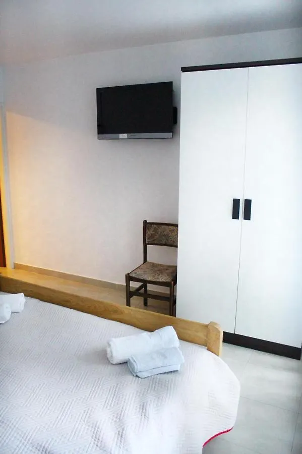 Apartment Pahljina Rab Town