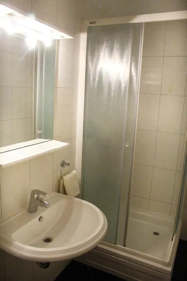 Apartment Pahljina Rab Town 0*,