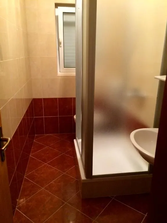 Apartment Pahljina Rab Town